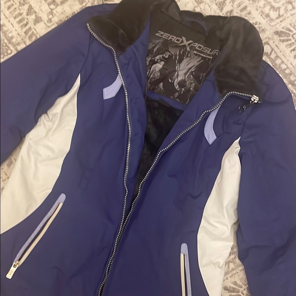 ZeroXposur Women's purple and White Jacket